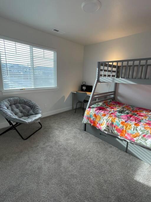 Vila Brand New 3-Beds Stylish Entire House At Lehi Exteriér fotografie
